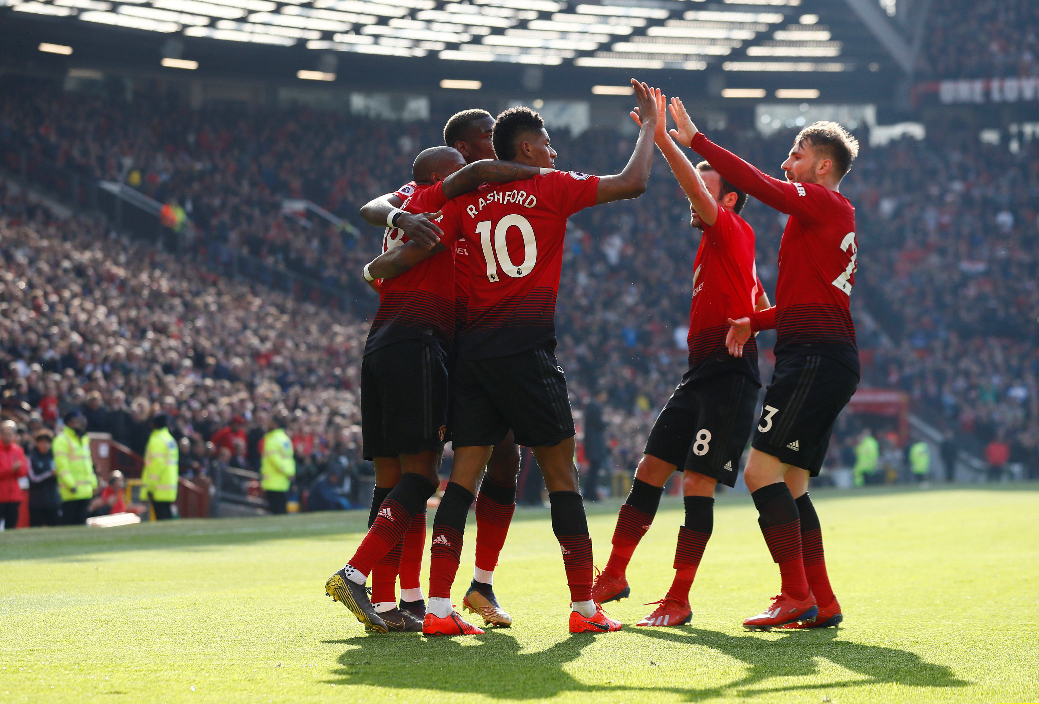 球迷和媒体 球迷和媒体